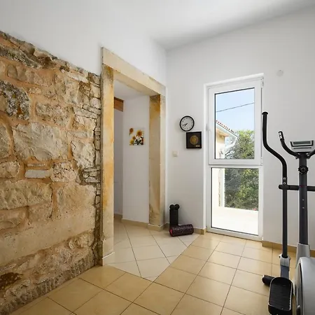 Sole Villa *